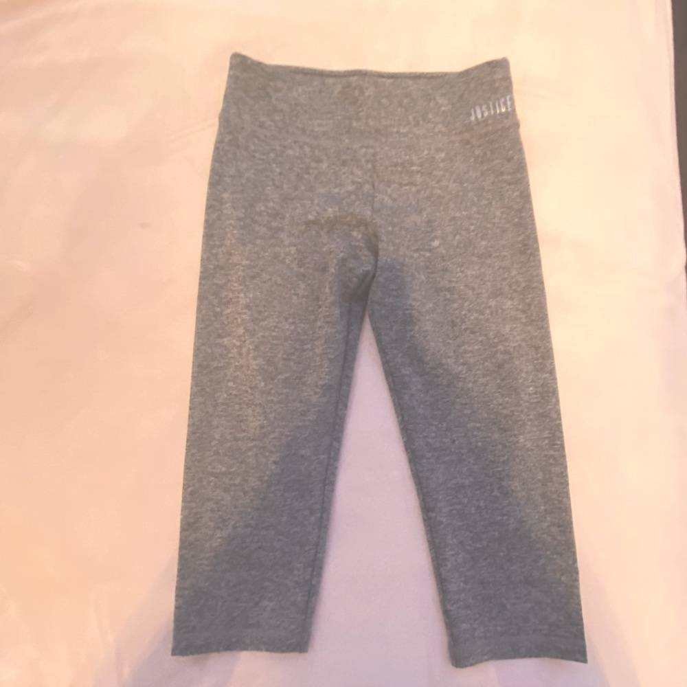 Justice grey capri tights!